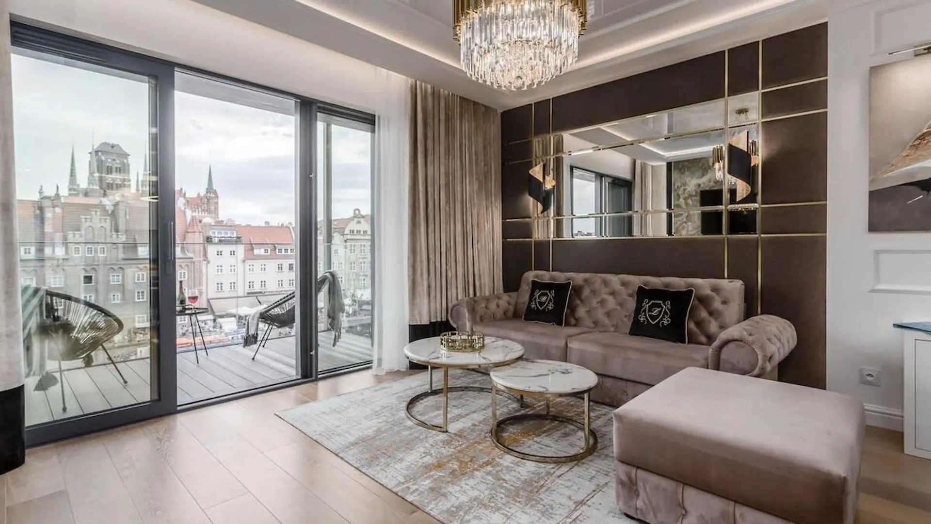 Rent Like Home - Apartamenty Deo Plaza Gdansk